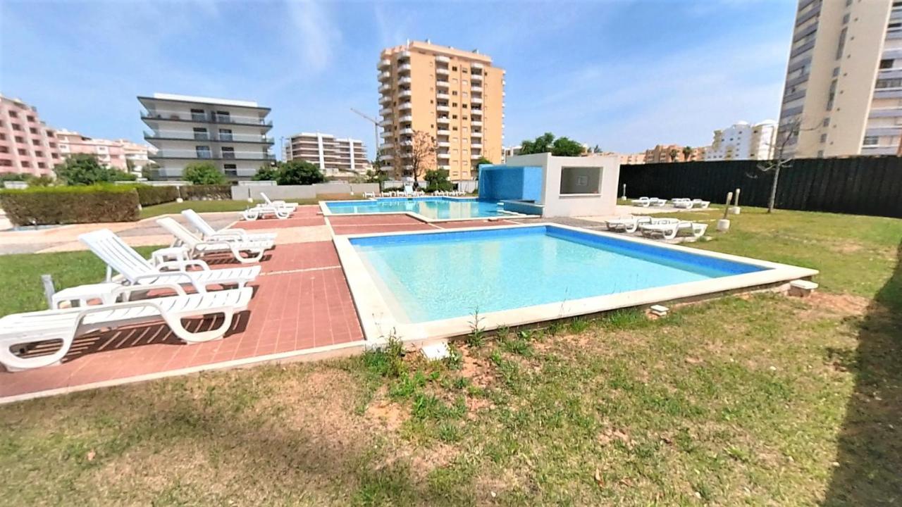 Apartamentos Turisticos Rocha Tower 4 Portimão Exterior photo